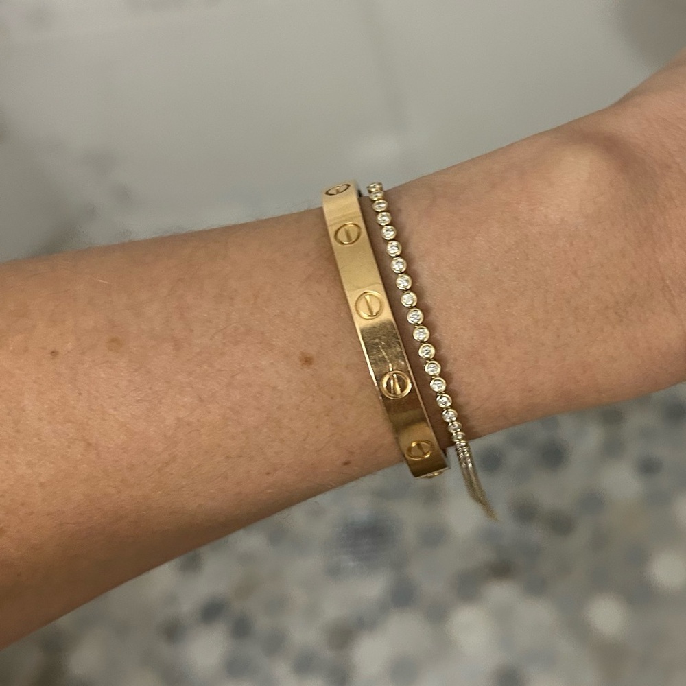 Ring Concierge Bezel Mini Diamond
Tennis Bracelet - Eternity 14k Yellow Gold